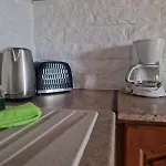 Kalimera A Lovely 1-bedroom With Ensuite And Kitchen Лимасол