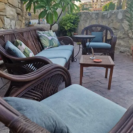 Kalimera A Lovely 1-bedroom With Ensuite And Kitchen