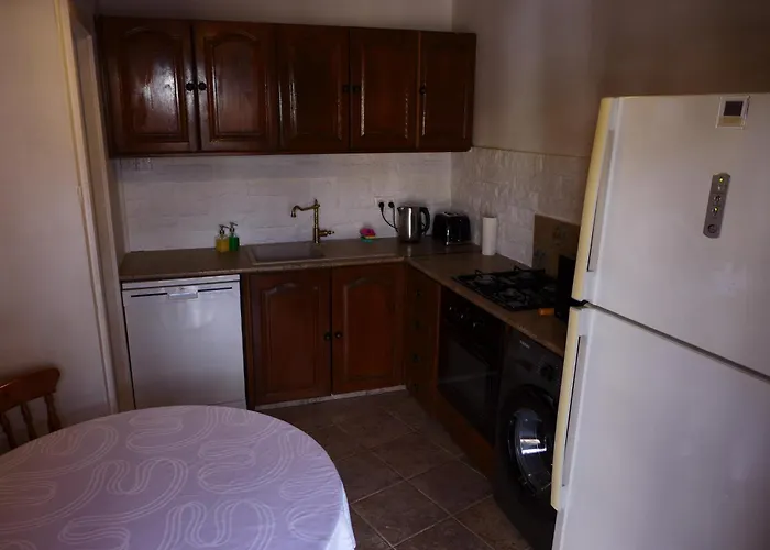 Kalimera A Lovely 1-bedroom With Ensuite And Kitchen * リマソール